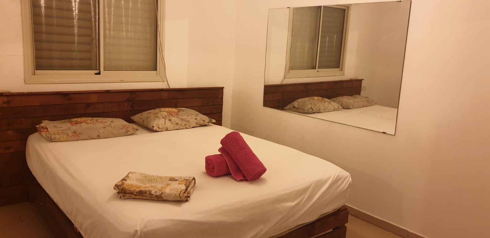 LOVE ROOM