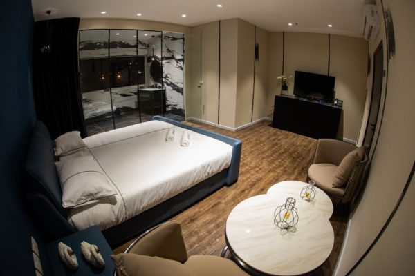 הוטל רויאל - חדרים לפי שעה בראשון לציון